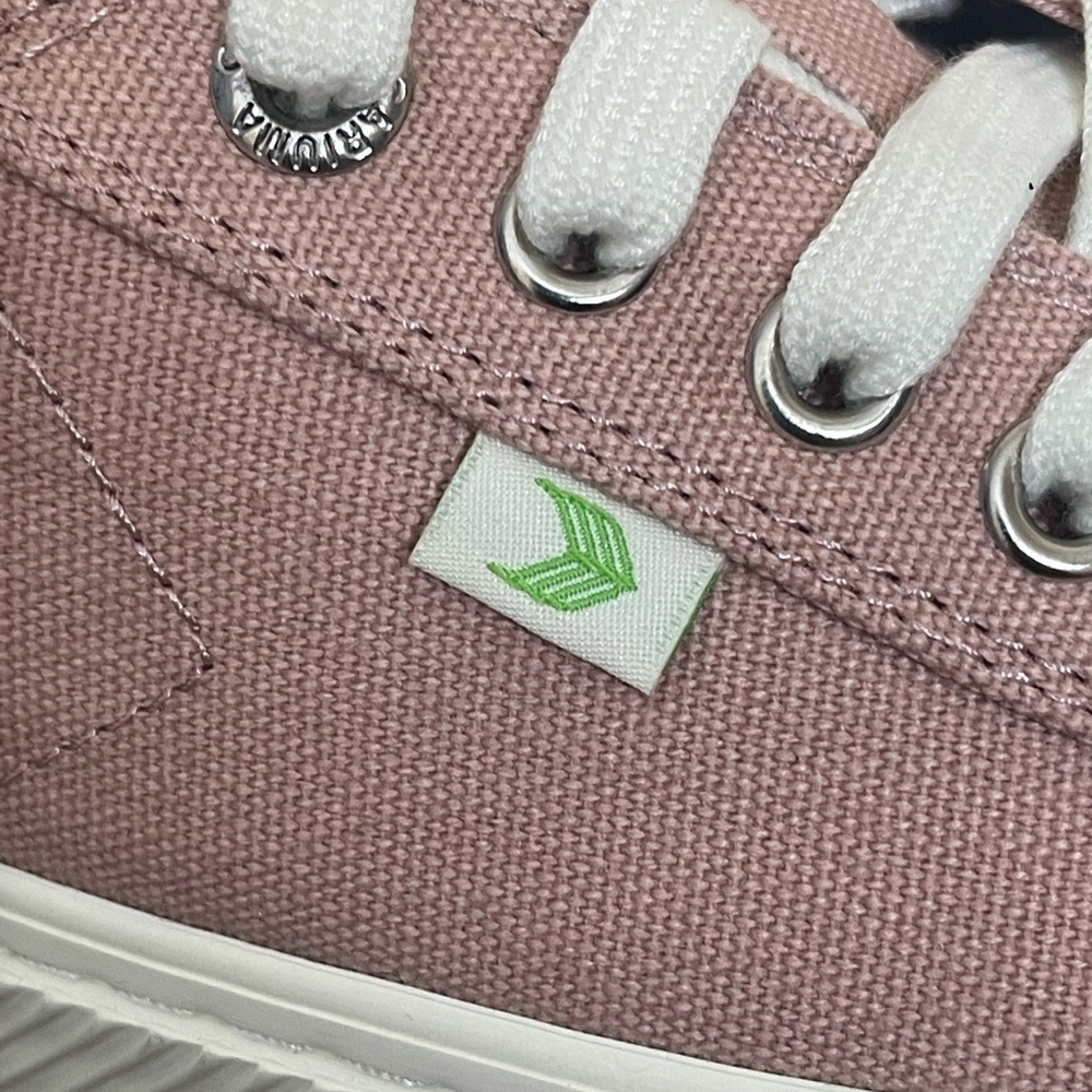 Cariuma OCA Low Rose Pink
Canvas Sneakers Men Size 6.5
Unisex Women 8 New - Picture 14 of 15